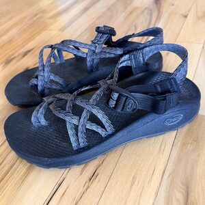 Chaco ZX/2 Cloud Dual-Strap Cushioned gray/black sandals WM 10 (41) EXCELLENT